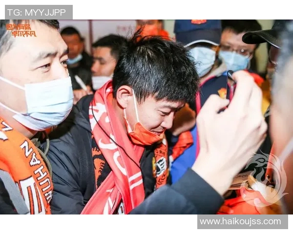 武汉篮球队节奏之争引发热议球迷观点各异引发讨论