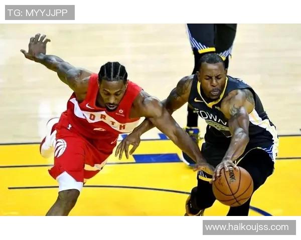 勇士与猛龙今日比赛比分更新及精彩瞬间回顾