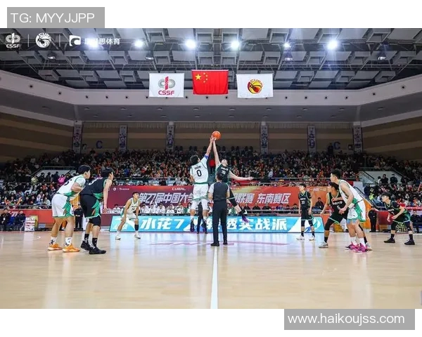 伊朗与中国蓝队激战正酣展现篮球魅力与团队精神的巅峰对决